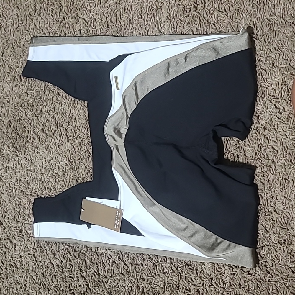 NWT Alala leggings